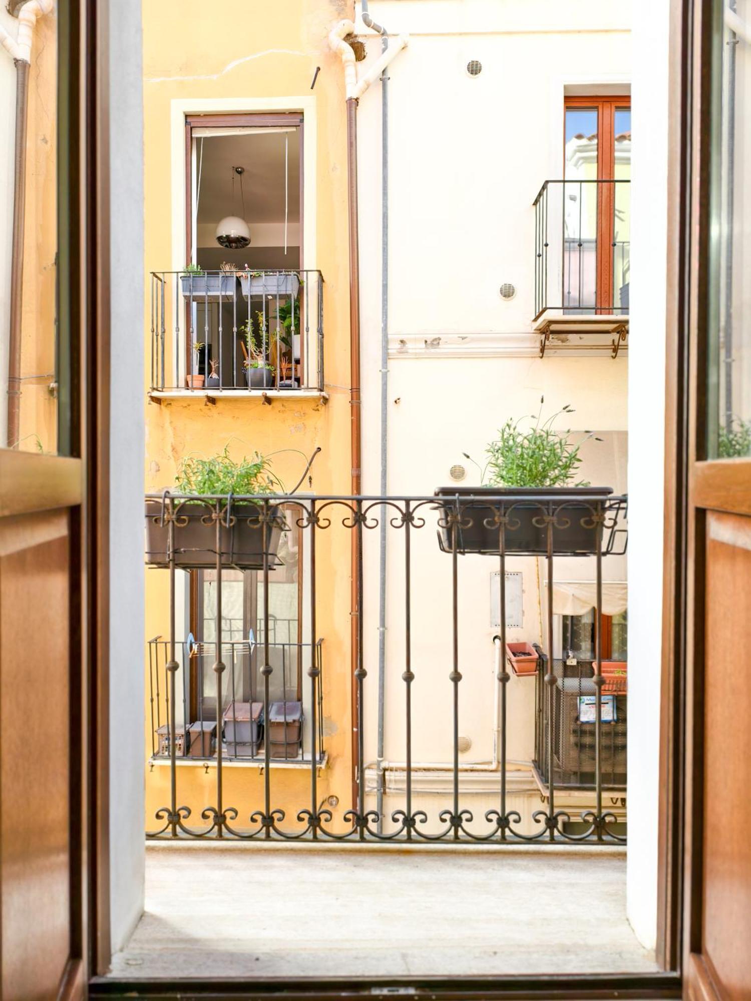 Oidu - Cagliari Suites Exterior photo